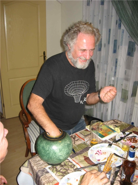 p000002_2
.jpg (217342 bytes)