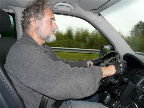 p0000010.jpg (149564 bytes)