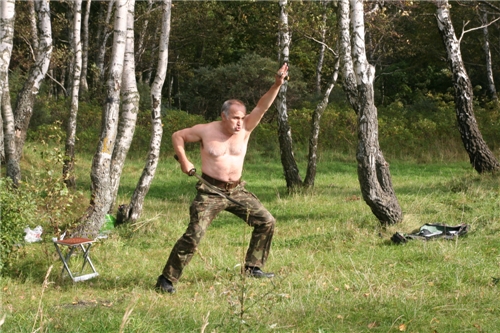 p0000016.jpg (205449 bytes)