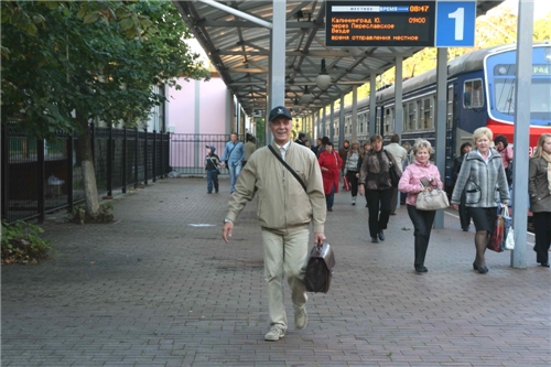 p0000031.jpg (160663 bytes)