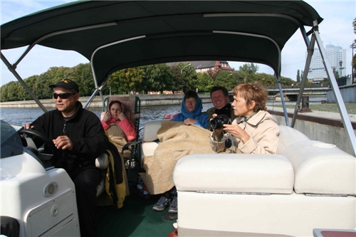 p0000054.jpg (134880 bytes)